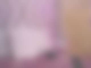 Live cam show with Sarahgrey18 - Athletic on CamSodaAdn