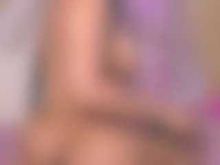 Sarahgrey18's Live Sex Cam Show