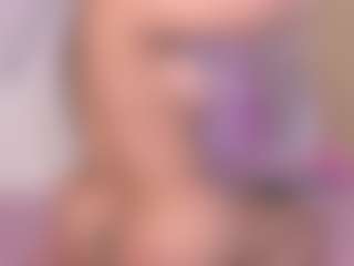 Sarahgrey18's Live Sex Cam Show