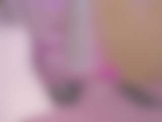 Live cam show with Sarahgrey18 - Shaved Pussy Teen (18+) on Camsoda