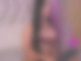 Live cam show with Sarahgrey18 - Bedroom on Adult Interactions