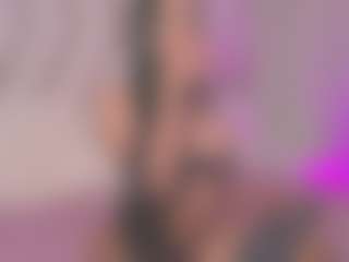 Live cam show with Sarahgrey18 - Ass Bouncing on TeamSkeetLive