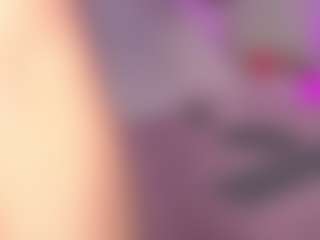 Sarahgrey18's Live Sex Cam Show