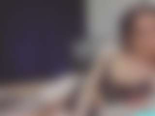 Live cam show with LarisaDolbimaya - Average on Streamer API