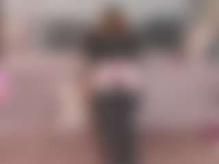 Live cam show with MadissonKiss - Middle Aged on CamwithHer