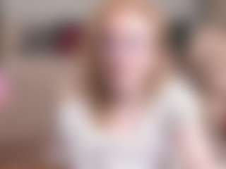 Live cam show with MadissonKiss - Full Nudity on 1on1-livenow