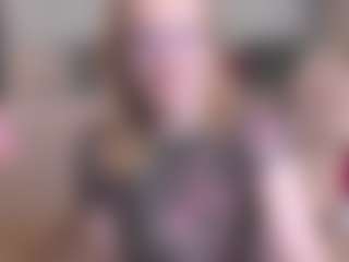 Live cam show with MadissonKiss - Red Hair on CamClone