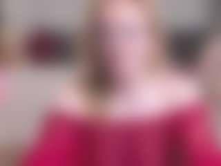Live cam show with MadissonKiss - Bedroom Red Hair on Fapmatic.com