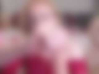 Live cam show with MadissonKiss - Spank Red Hair on UwU Esports