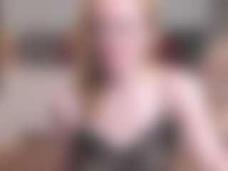Live cam show with MadissonKiss - Red Hair on Camming Site