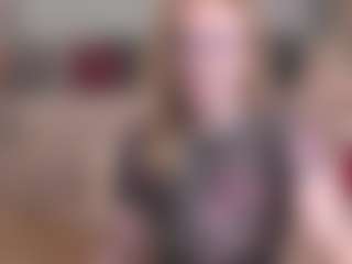 Live cam show with MadissonKiss - Red Hair on Stripli.com