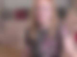 Live cam show with MadissonKiss - Red Hair Amateur on infinitiblacc.com