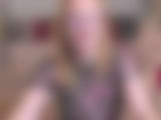 Live cam show with MadissonKiss - Red Hair Amateur on Milf Play