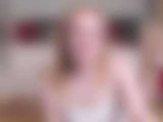 Live cam show with MadissonKiss - Red Hair Amateur on eurowanks.com