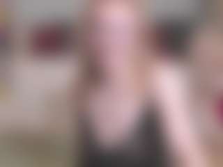 Live cam show with MadissonKiss - Red Hair on CamwithHer