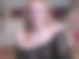 Live cam show with MadissonKiss - Red Hair on TeamSkeetLive