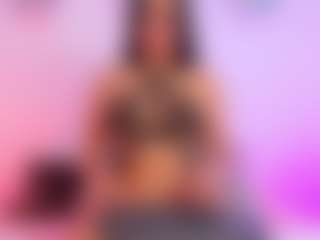 Live cam show with Sarah Reid - Big Tits on CamwithHer