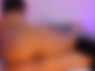 Sarah Reid's Live Sex Cam Show