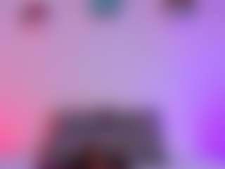 Live cam show with Sarah Reid - BBW Shaved Pussy on nudelive.tv