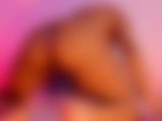 Live cam show with Sarah Reid - Shaved Pussy Latina on Camiplay Live | colombia