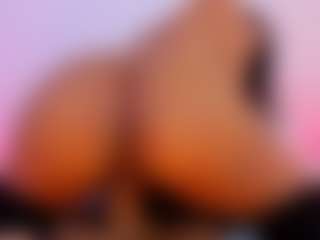 Sarah Reid's Live Sex Cam Show
