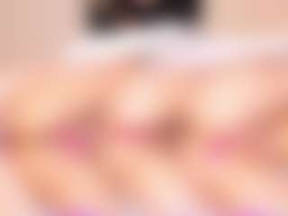 Live cam show with Veka-Worldd - Public Big Tits on Camiplay Live