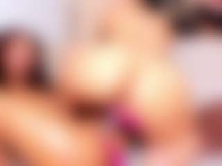 Live cam show with Veka-Worldd - Shaved Pussy Teen (18+) on Milfs Live
