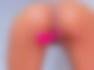 Live cam show with Veka-Worldd - Lingerie on Camsoda