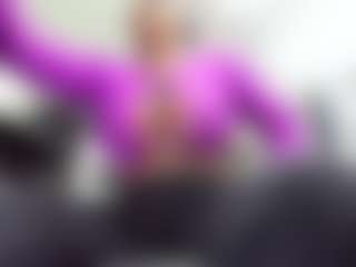 mareiabold's Live Sex Cam Show