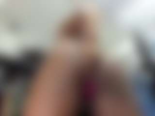 mareiabold's Live Sex Cam Show