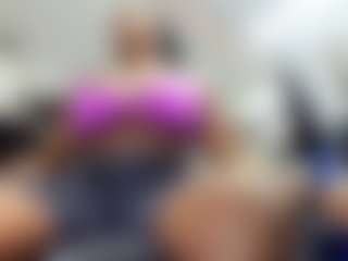 mareiabold's Live Sex Cam Show
