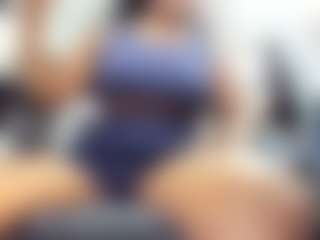 Live cam show with mareiabold - Tease BBW on Camsoda