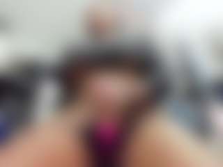 mareiabold's Live Sex Cam Show