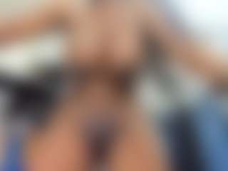mareiabold's Live Sex Cam Show
