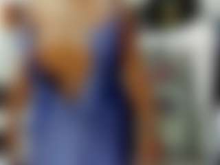 Live cam show with mareiabold - Oil on nudelive.tv