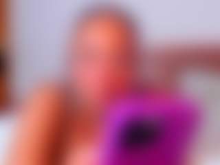 SexySofiax's Live Sex Cam Show