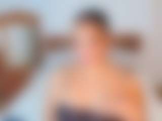 SexySofiax's Live Sex Cam Show