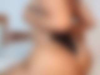 SexySofiax's Live Sex Cam Show