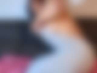 Live cam show with SexySofiax - Cum on CamwithHer