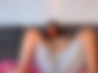 Live cam show with SexySofiax - Cum Lovense on CamwithHer