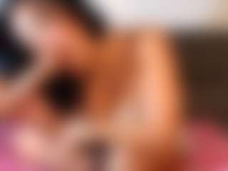 SexySofiax's Live Sex Cam Show