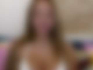 Live cam show with LilyHoney - Body Massage on Camsoda