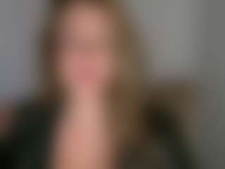 LilyHoney's Live Sex Cam Show