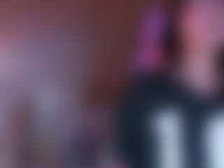 Live cam show with Apartment 28 - Public Brown Hair on Fling VIP Chat