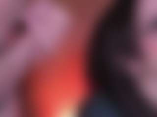 Live cam show with Apartment 28 - Public on friskycurves.com