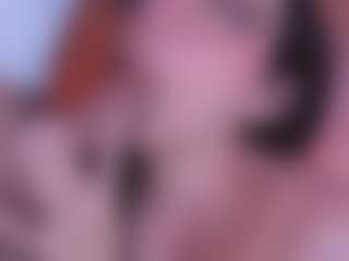 Live cam show with Apartment 28 - Amateur Brown Hair on Hubzter Live