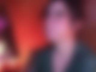 Live cam show with Apartment 28 - Twerk on TeamSkeetLive