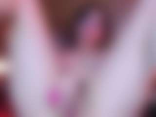 Live cam show with Apartment 28 - Normal on Dolls Live