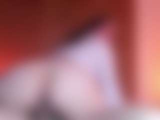 Live cam show with Apartment 28 - Gagging on Camsoda