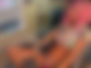 Live cam show with AgataBryantt - Body Builder on Camsoda